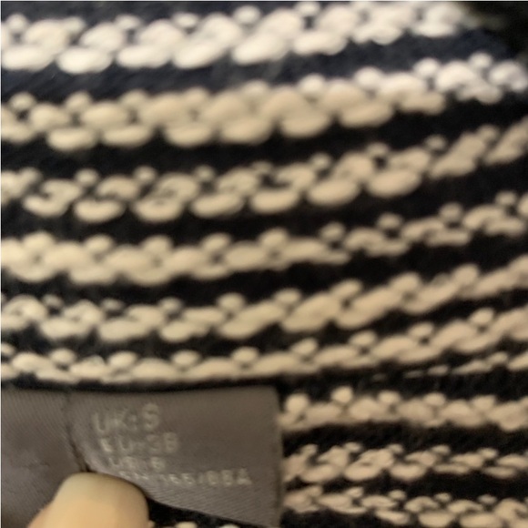 Sweaty Betty Rest Up Half Zip Pullover in Navy and White Size 6 - Picture 7 of 12